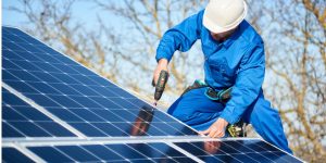 Installation Maintenance Panneaux Solaires Photovoltaïques à Braquis